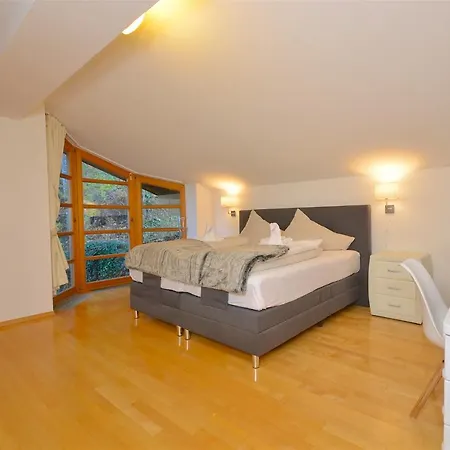 Haus Thumersbach - By Alpen 度假居 *